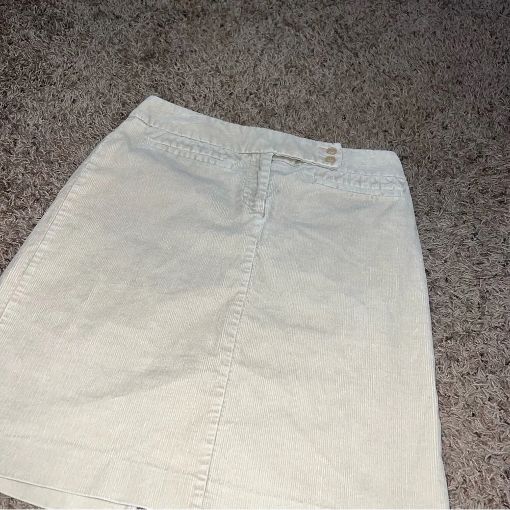 New York & Company Cream Corduroy Skirt | Stretch Cotton | Back Slit | Size 6